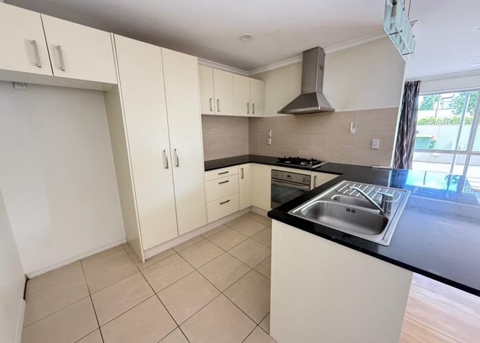  at 6 The Track, Takanini, Papakura, Auckland