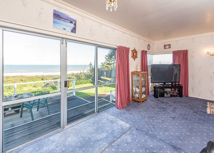  at 121 Karaka Street, Castlecliff, Whanganui