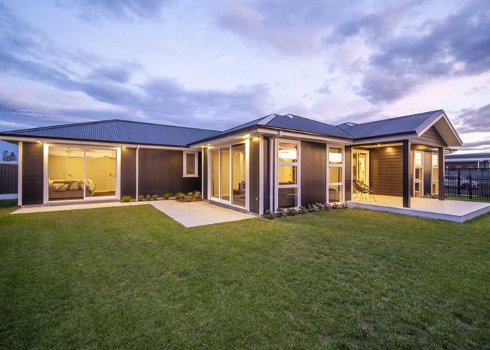  at 3 Kaituna Place, Te Awa, Napier, Hawke's Bay