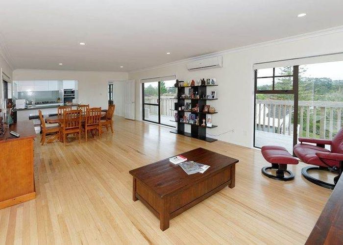  at 2 Noel Place, Mount Roskill, Auckland City, Auckland