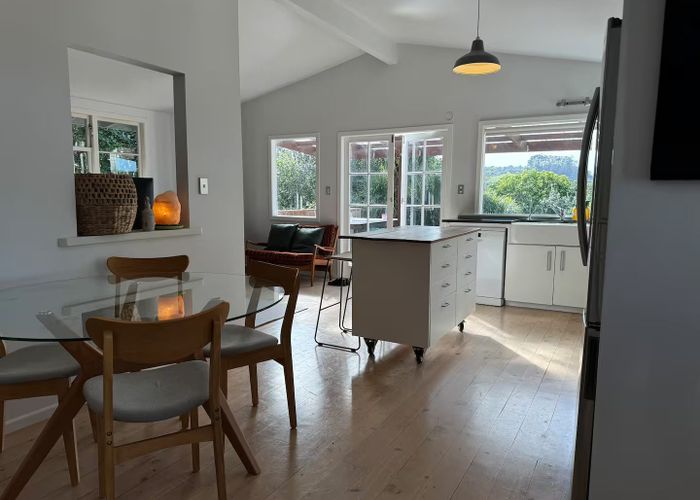  at 11 Putiki Rd, Ostend, Waiheke Island, Auckland