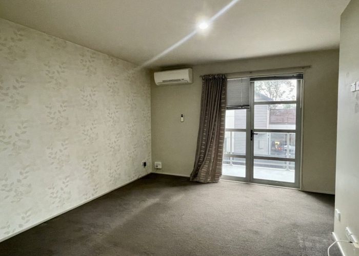  at 8/440 Barbadoes Street, Edgeware, Christchurch