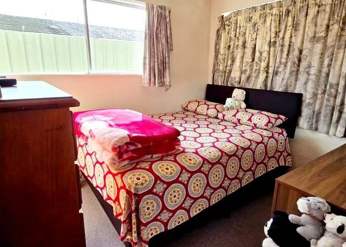  at 2/83 Huia Rd, Papatoetoe, Manukau City, Auckland