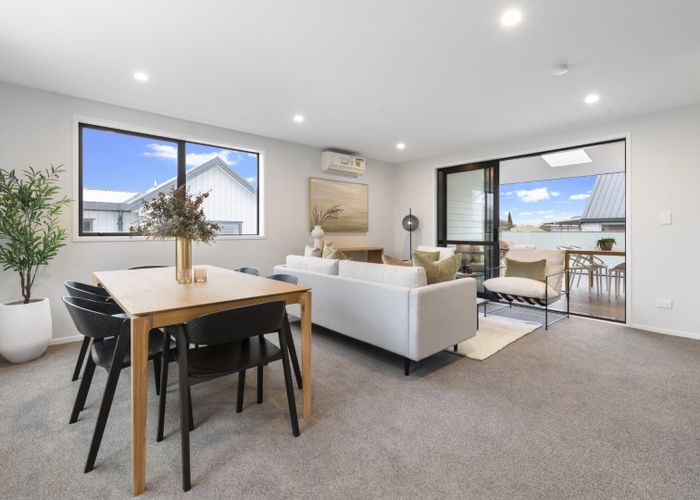  at 4/66 Saint Johns Road, Meadowbank, Auckland City, Auckland