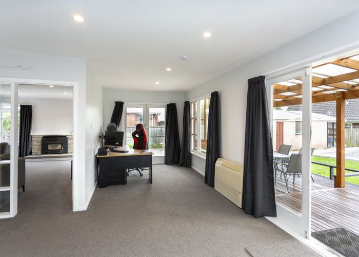  at 23 Lochee Road, Upper Riccarton, Christchurch City, Canterbury