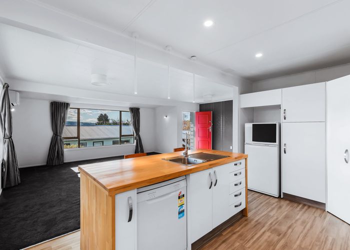  at 44 Tremaine Avenue, Two Mile Bay, Taupo, Waikato