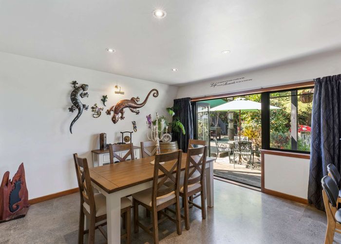  at 22 Range Road, Swanson, Auckland