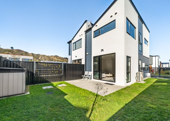  at 5 Gloaming Lane, Wallaceville, Upper Hutt, Wellington