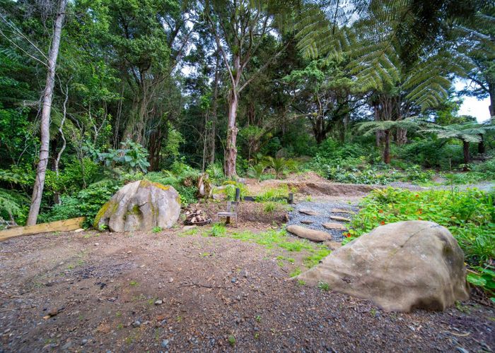 Free property data for 1466 Russell Road, Helena Bay, Hikurangi homes