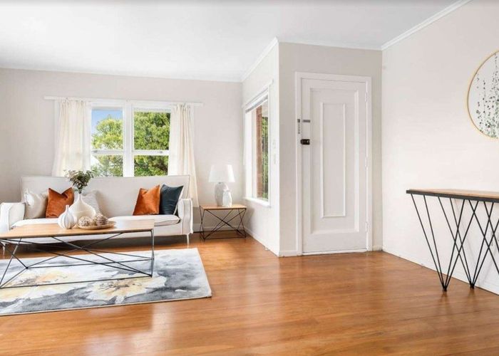  at 6B Seaview Road, Milford, North Shore City, Auckland