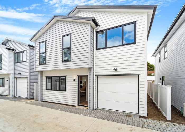 at Lot 4/25 Swanson Road, Henderson, Waitakere City, Auckland