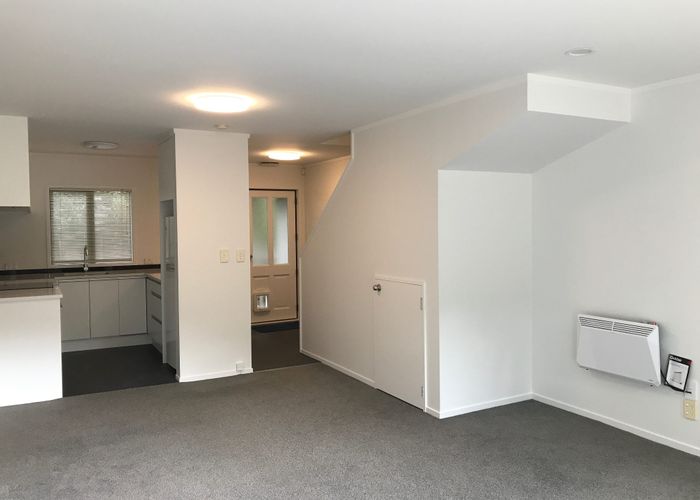  at 49/8 Flynn St, Birkdale, North Shore City, Auckland