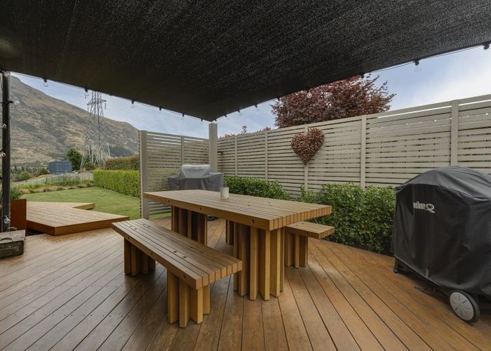  at 9 Clover Lane, Lake Hayes, Queenstown