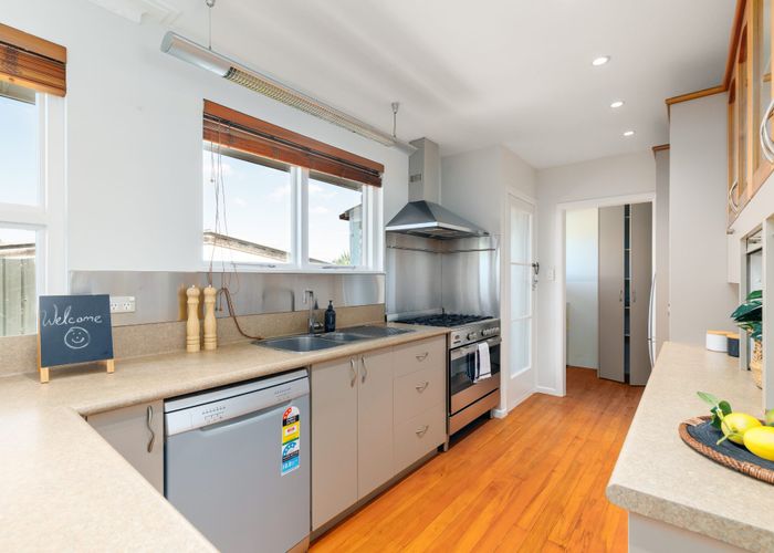  at 15 Thurso Place, New Brighton, Christchurch