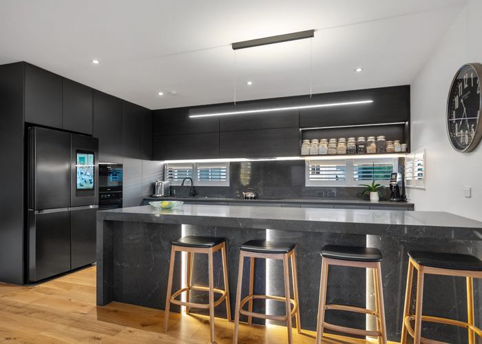  at 5E Pierce Road, Milford, Auckland