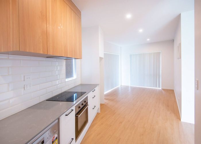  at 6/27 Swaffield Road , Papatoetoe, Manukau City, Auckland