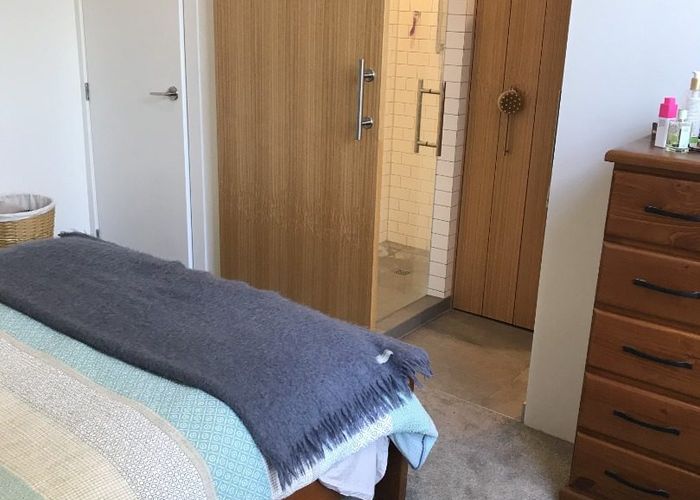  at 2/86 Roxburgh Street, Mount Victoria, Wellington, Wellington