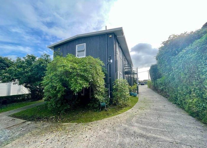  at 4/196 Garnet Road, Westmere, Auckland City, Auckland