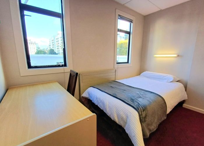  at 124 Willis Street - Single with Adjoining Bathroom, Wellington Central, Wellington, Wellington