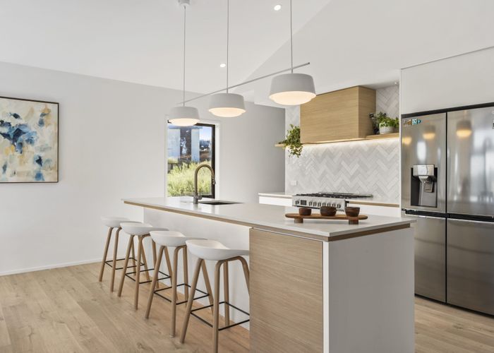  at 52 Masons Road, East Tamaki Heights, Manukau City, Auckland