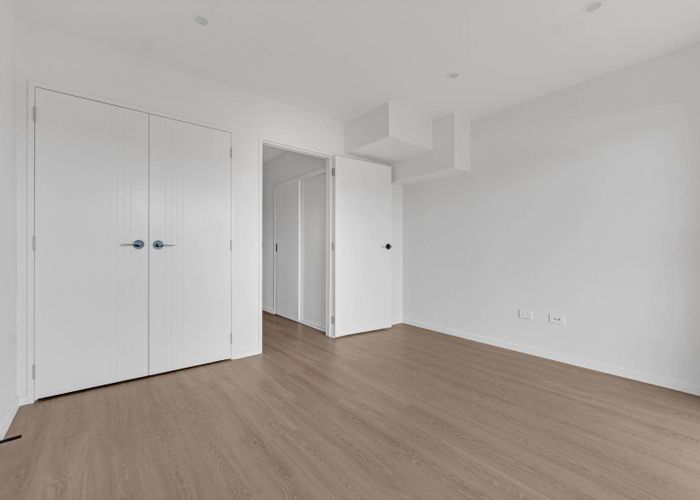  at 4/3 Cape Road, Mangere, Manukau City, Auckland