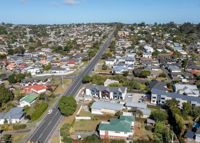  at Lot 7/106 Triangle Road, Massey, Waitakere City, Auckland