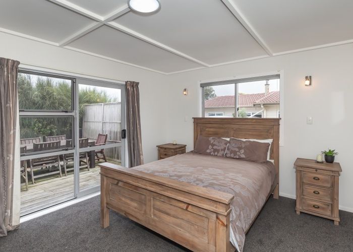 at 63 Kahukura Avenue, Waitarere Beach, Levin