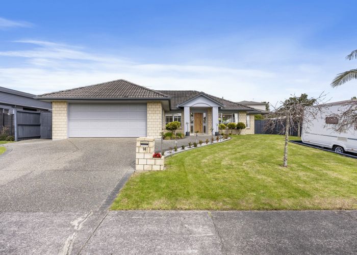  at 16 Pine Harbour Parade, Beachlands, Auckland