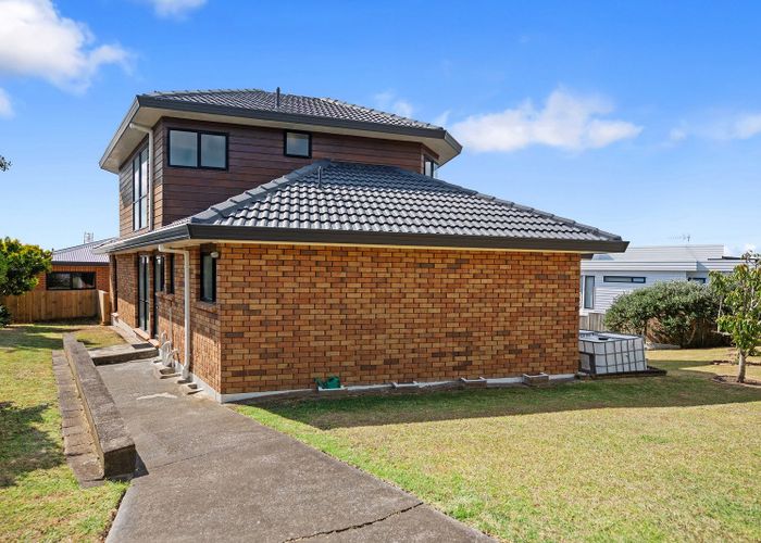  at 5 Kingshaven Close, Mount Roskill, Auckland City, Auckland