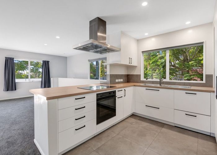  at 14B Tower Hill, Stanmore Bay, Whangaparaoa