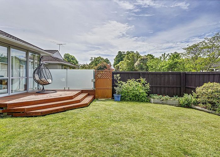  at 2/3 Selsey Lane, Somerfield, Christchurch