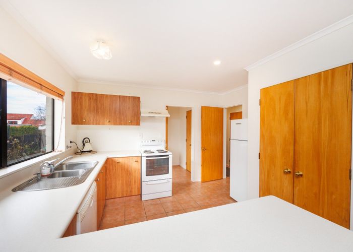  at 14 Fraser Court, Roslyn, Palmerston North