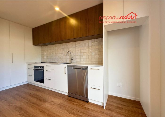  at 2/527 Hereford Street, Linwood, Christchurch City, Canterbury