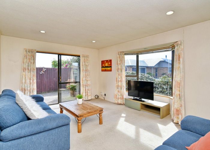  at 2/54 BEN NEVIS DRIVE, Broomfield, Christchurch
