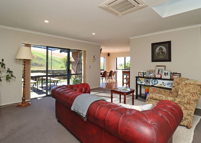  at 2 Jessop Street, South Hill, Oamaru