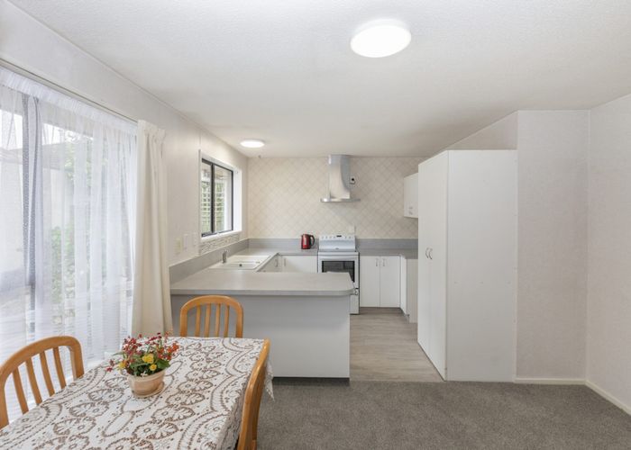  at 2/3 Apollo Place, Papanui, Christchurch