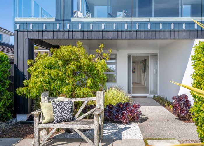  at 8 The Parade, Bucklands Beach, Manukau City, Auckland