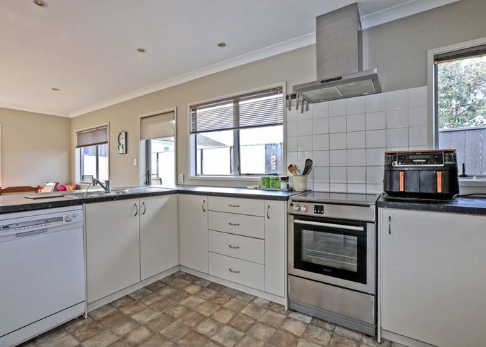  at 302B Lumsden Road, Akina, Hastings, Hawke's Bay