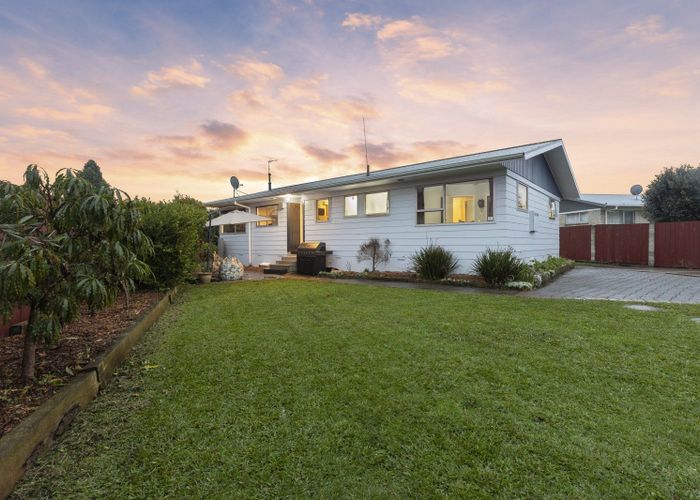  at 27 Lethborg Street, Dinsdale, Hamilton, Waikato