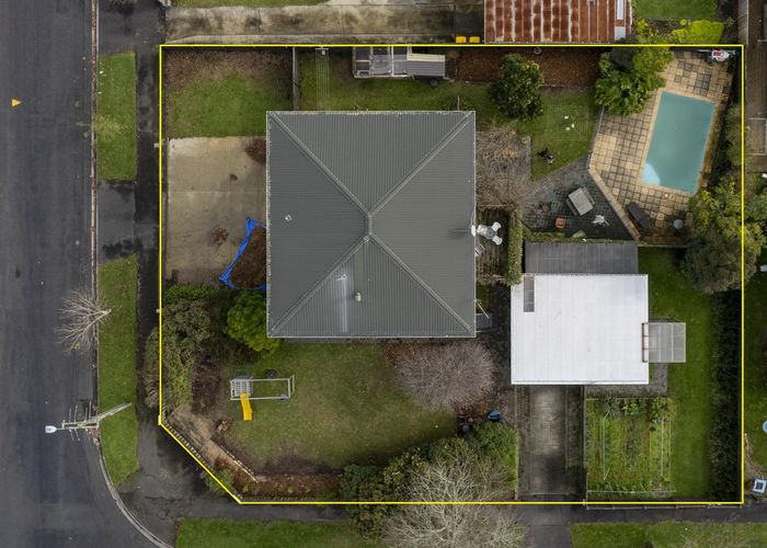  at 103 Cook Street, Hamilton East, Hamilton