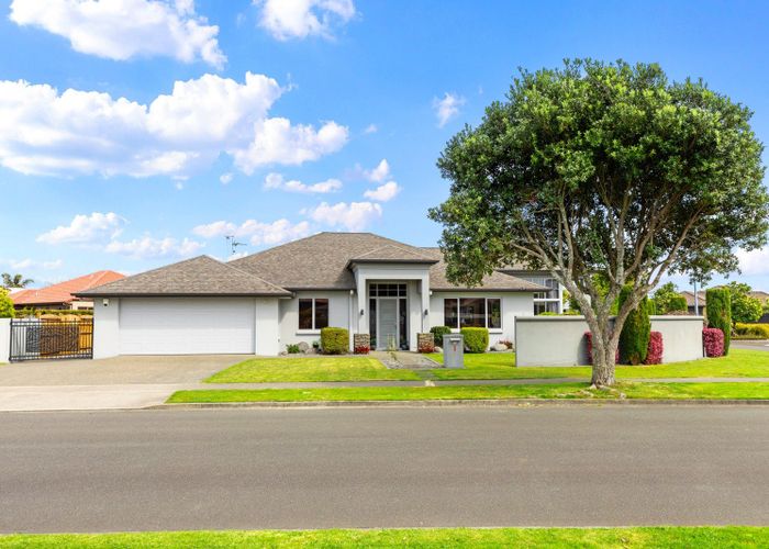  at 1 Saratoga Court, Papamoa Beach, Papamoa
