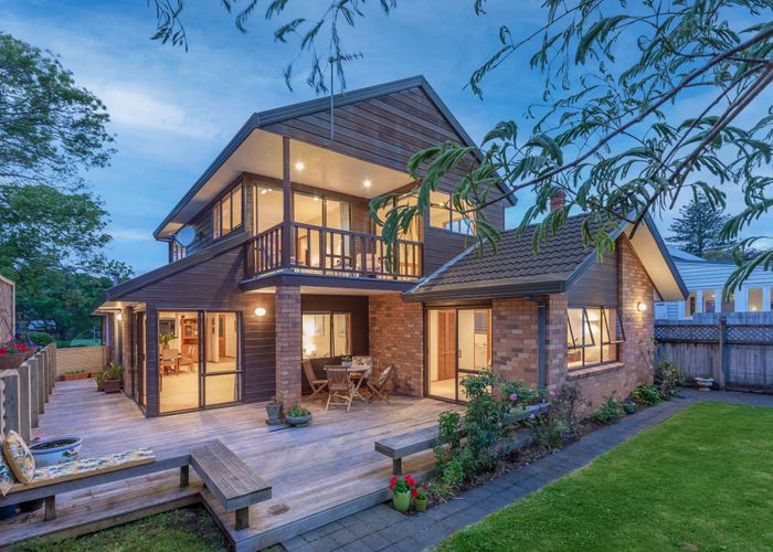  at 3 St Andrews Road, Epsom, Auckland