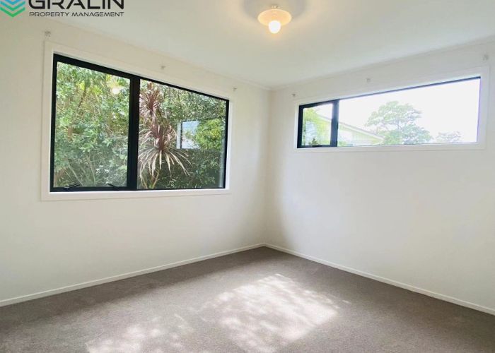  at 32 Kelman Road, Kelston, Auckland