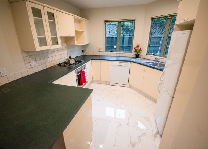  at 1/104 Papanui Road, Merivale, Christchurch