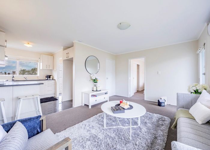  at 2/123 Birkdale Road, Birkdale, North Shore City, Auckland