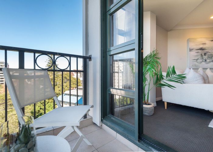  at 7L/100 Greys Avenue, City Centre, Auckland City, Auckland