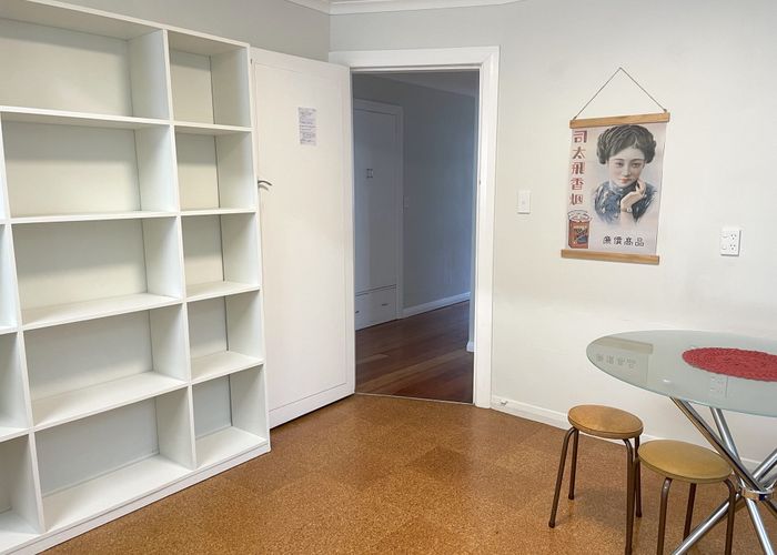  at 5 Hamilton Road, Hataitai, Wellington