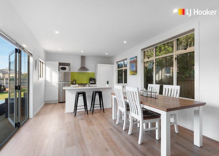  at 69 Hargest Crescent, Saint Clair, Dunedin