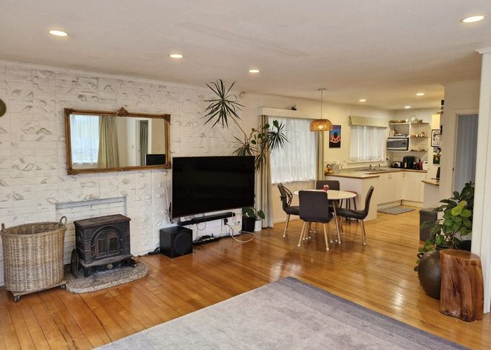  at 119 Eskdale Road, Birkdale, North Shore City, Auckland