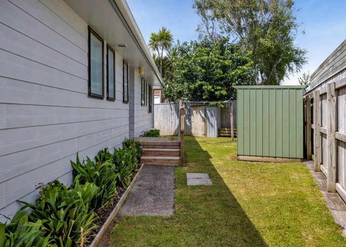  at 8 Wicklow Place, Bell Block, New Plymouth